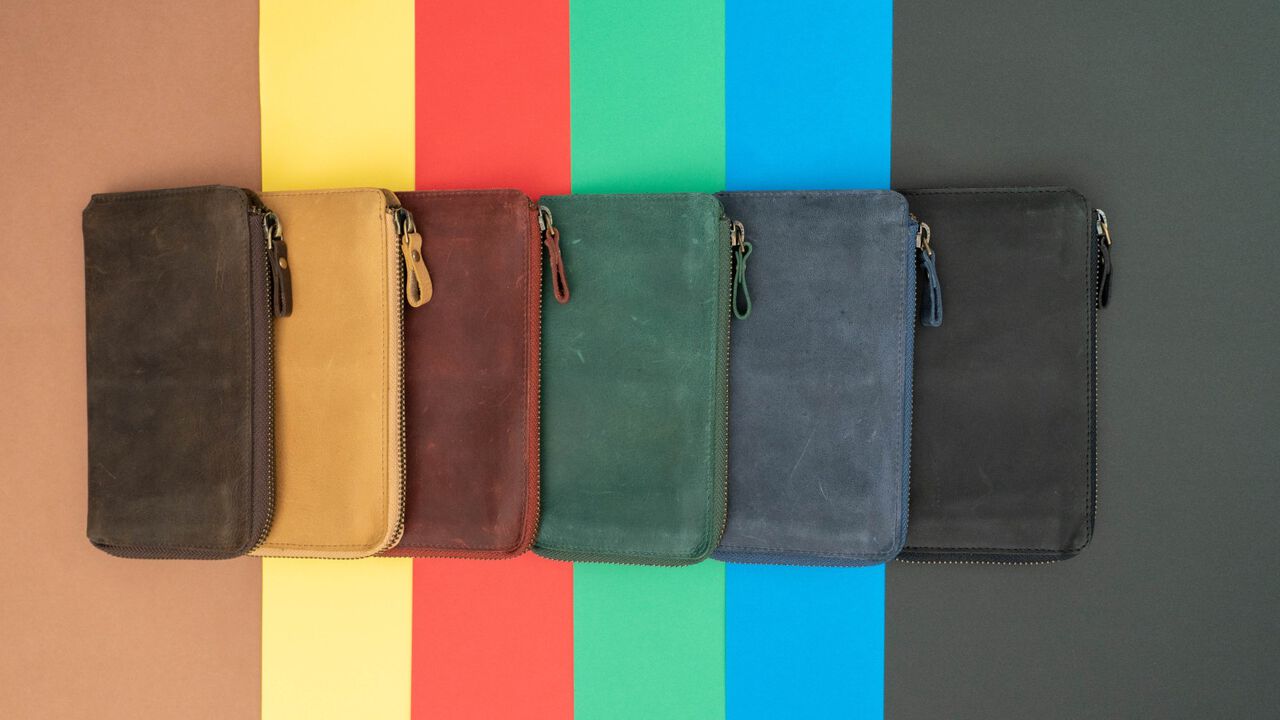 Super Early Bird 20% OFF - One Organized Leather Wallet Hallelujah 2.0 in the color of your choice,, large image number 0